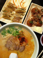 Shin-sen-gumi Hakata Ramen food