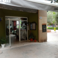 Kaf Cafe Valencia outside