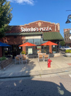 Salerno's Pizza Of Oak Park outside