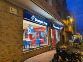 Domino's Pizza Ramon Gallud outside