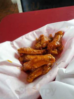 Wing Slingers inside