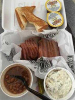 Billy Sims Barbecue food