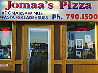Jomaa's Pizza & Chicken outside