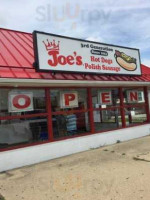 Joe's Hot Dogs food