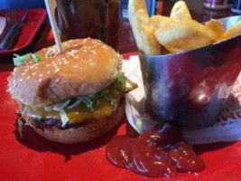 Red Robin Gourmet Burgers food