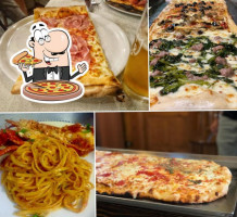 Pizzeria Miseria E Nobilta food