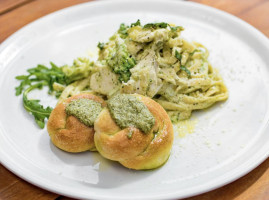 Pesto Italian Craft Kitchen College food