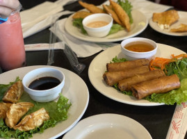 Pho Nola Vietnamese food
