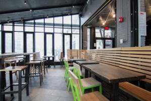 Shake Shack Downtown Brooklyn inside