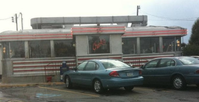 Hawley Diner outside