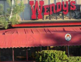 Wendy's Old Fashioned Hamburgers inside