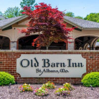 Old Barn Inn Restaurant inside