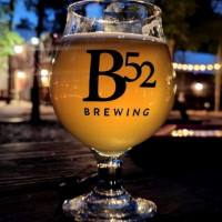 B-52 Brewing Company food