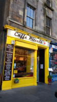 Caffe Piccolo outside