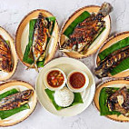 Ikan Bakar Berempah Air Asam food