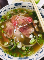 Pho Thgn Brothers food
