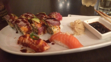 Towa Sushi food