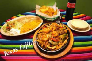 El Ranchito Mexican Grill food