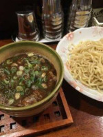 Miàn Shè ヒゲイヌ food