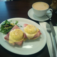 Eggs Benedict Cafe food