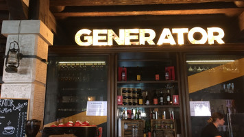 Generator Venice inside