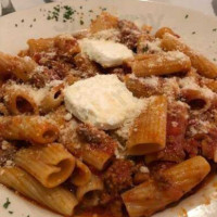 Santioni's Italian food