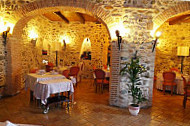 Castello Di Altomonte food