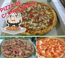 Artemio's Pizzas food