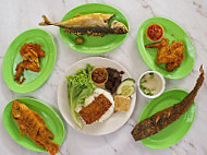 Ayam Geprek Bali (tsi Sport Arena) food