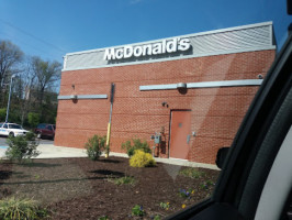 Mcdonald's outside