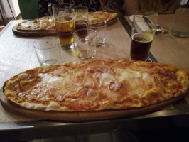 Brera Milano Pizza Brickoven Senza Lievito food