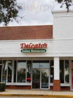 Delcato's Pizza Italian outside