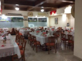 Restaurante Los Jarrones inside