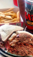 Gates -b-q food