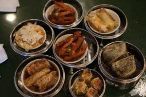 Wing Hong food
