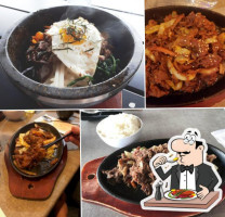 Gogi Korean Grill food