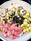 Waikiki Poke Bowl food