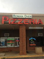 Roman Oven Pizzeria inside