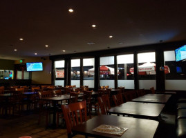 Portofino Restaurant & Bar inside