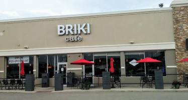 Briki Cafe outside