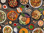 Fung Seafood Fēng Wèi Jiǔ Jiā food