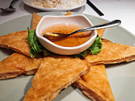 Wǎ Chéng Tài Guó Liào Lǐ Thai Town Cuisine food