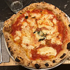Fresco Pizzeria Trattoria Pompei food