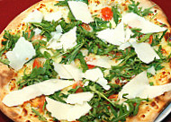 Pizzeria Eiscafé „dolomiti“ F. F. Ficarra Gbr food