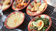 AUX DELICES DU LIBAN food