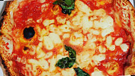 Sciuscia A Pizz food