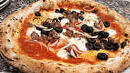 Pizzeria Dadino food