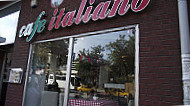 Cafe Italiano outside