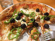 La Rinascente Pizzeria food