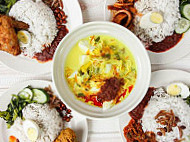 Nasi Lemak Hang Tuah food